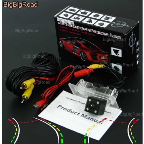 BigBigRoad Car Intelligent Dynamic Track Rear View Camera Backup Reversing Camera For Toyota Corolla 2014 ( Russian vision )
