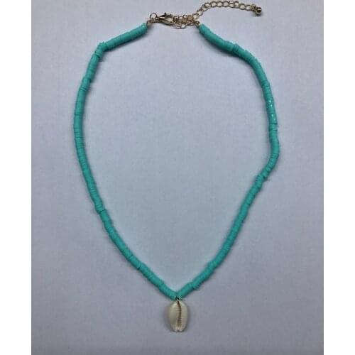 The same color beaded natural conch necklace
