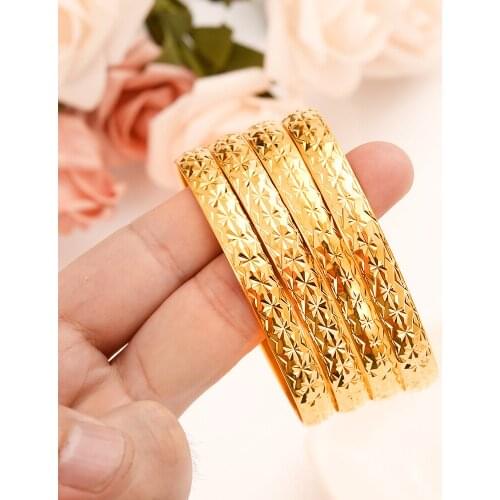Bangrui New Fashion Lady Luxury Gold Color Jewelry Beautiful Bangles African Women Dubai Bracelet Party Wedding Halloween Gifts