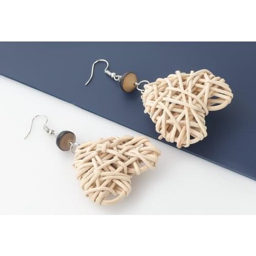 2021 Summer Bohemia Rattan Weave Heart Dangle Earrings Brincos For Women Fashion Ethnic Style Statement Drop Earring Jewelry