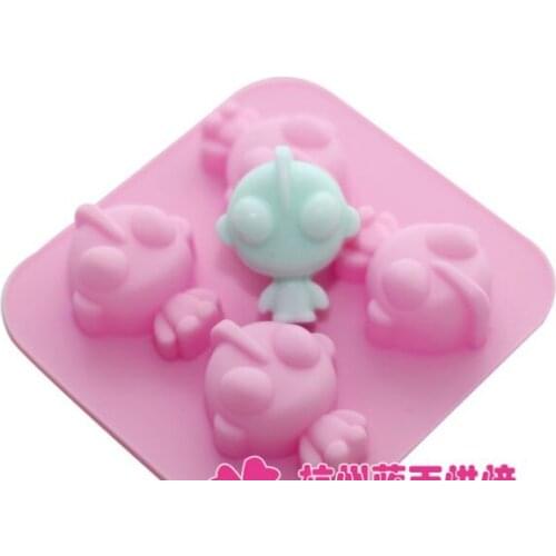 Wholesale/retail,free shipping ,4 hole cartoon Ultraman silicone mold cake Mold soap mold Jelly pudding mold