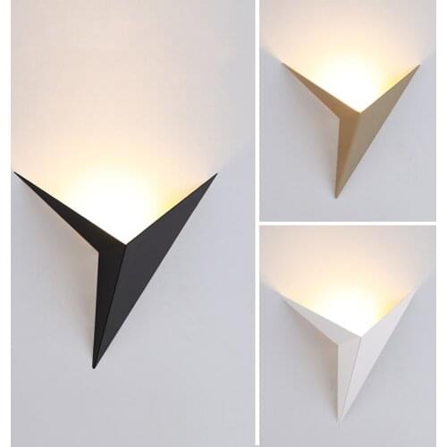 LED Lights Modern Minimalist Triangle Iron Art Shape Wall Lamps Nordic Style Indoor Wall Lights Living Room Lamp 3W AC 85-265V