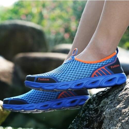 Summer Outdoor Water Shoes Men Swimming Water Shoes Adult Couple Flat Soft Breathable Non-Slip Light Fishing Net Water Shoes