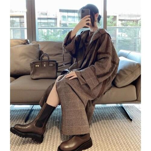 2020 Autumn Winter New Retro Fashion Oversize Loose Wool Plaid Coat Womens Hooded Office Lady Long Woolen Coat
