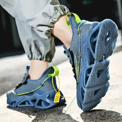 Summer Mens Blade Sneakers Breathable Running Shoes High Quality Walk Cushioning Sports Shoes Fashion Jogging Shoes Zapatillas
