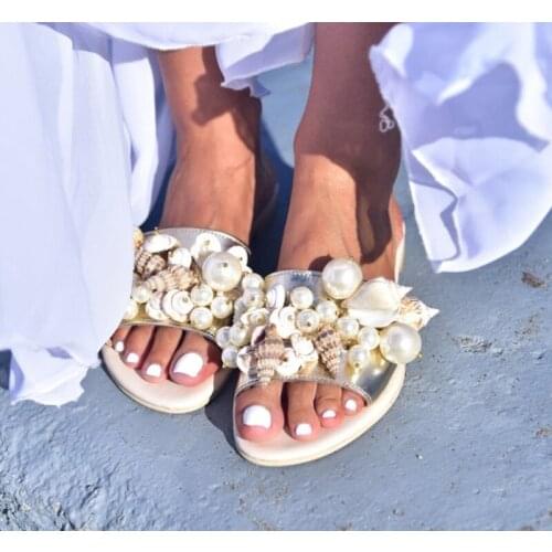 New Women Fashion Slippers Summer Flat Bottom Handmade Pearl Shell Style Woman Sandals Outdoor Beach Open Toes Shoes Plus Size