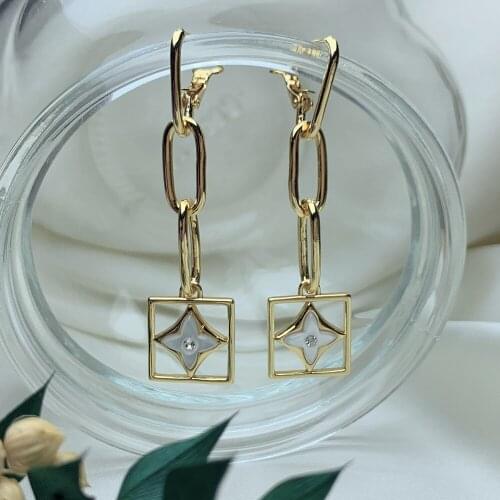 Four Leaf Clover Drop Earrings For Women Fashion Mother of Pearl Shell Plated Gold Prevent Allergy Jewelry