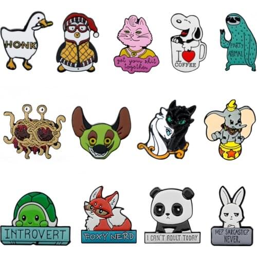 Introvert Green Turtle Pizza Tortoise Pins Untitled Goose Honk Game Brooches Cute Cat Kitty Dog Panda Fox Rabbit Bee Lapel Pins