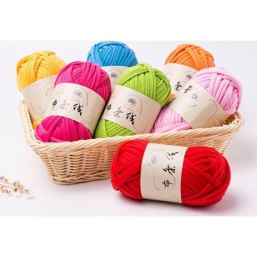 Wholesale 500g/lot Vortex Spinning Thick Cloth Fabric Strip Yarn Polyester 100% Blanket Yarn Hand Knitting Crochet Thread FZ96