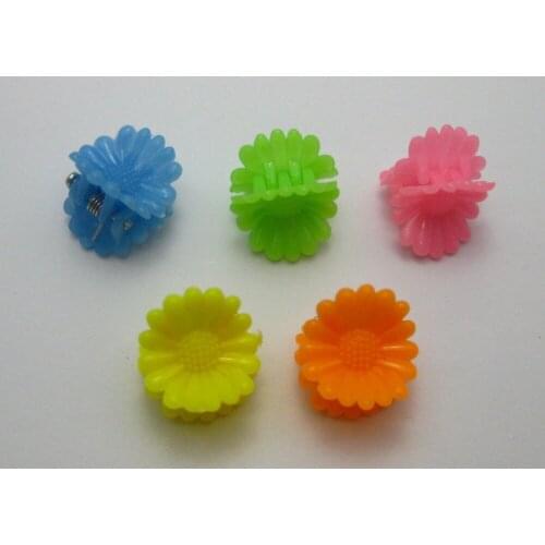 100 Mixed Color Sunflower Plastic Kids Mini Hair Claw Clip Clamp DIY 12X12mm