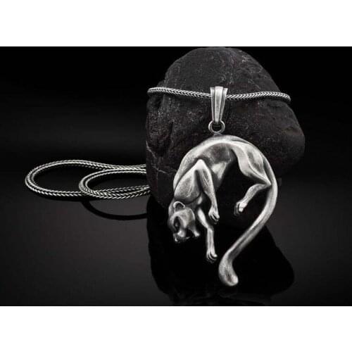 New Fashion Animal Pendant Mens Necklace Ins Style Jaguar Pendant Hot Selling Jewelry Sweater Chain Accessories