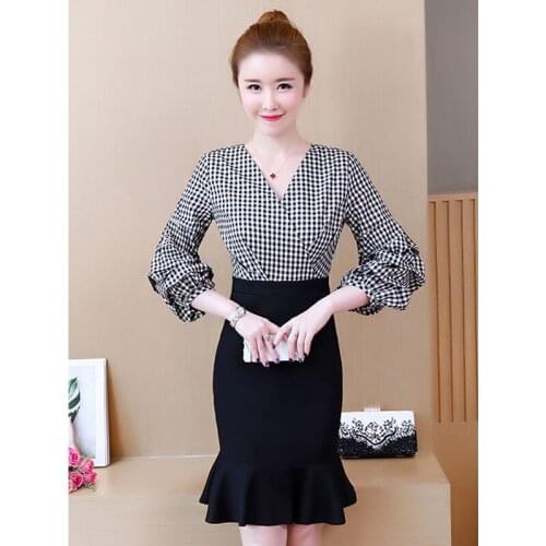 Fishtail Vestidos early spring womens sweet lantern sleeves slim slimming bag hip lattice stitching temperament dress D305