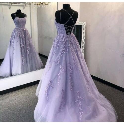 Elegant Long Tulle Halter Lace Beaded Evening Dresses Floor Length Criss Cross Back Abendkleider Formal Party Gowns for Women