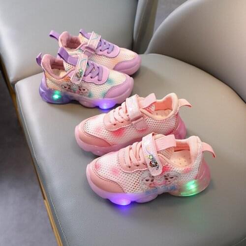 Disney spring and summer new childrens shoes frozen luminous shoes elsa lighting shoes casual shoes sports shoes LED lights