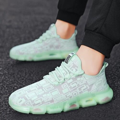 Summer New 2021 Men Running Shoes Breathable Outdoor Sports Shoes Light Sneakers for Men Comfortable Athletic Training Footwear