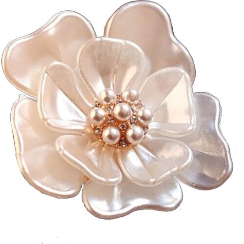 Rinhoo Camellia Flower Brooch Pins Plant Brooches For Women Dressing Decoration Fashion Beautiful Jewelry Modern Girl Gift