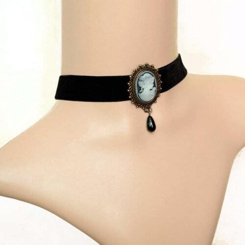 Retro Gothic Victorian Cameo Chokers Necklace Simple Bead Drop Pendant Choker Ribbon For Elegant Women Collar Necklace