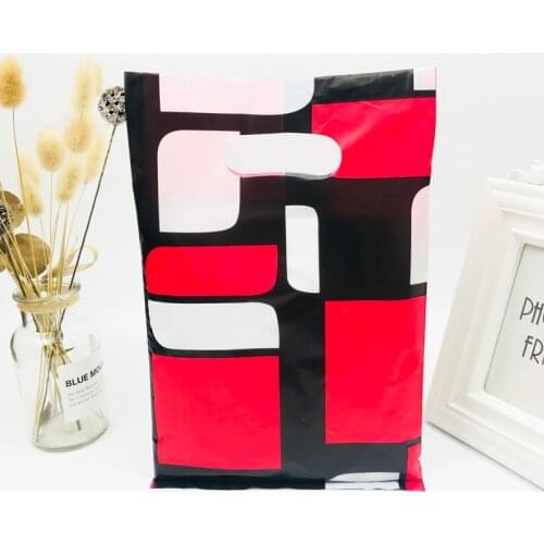 20x30cm Clothes Packaging Plastic Bag Boutique 50pcs Red Black White Plastic Handle Bag Christmas Gift Shopping