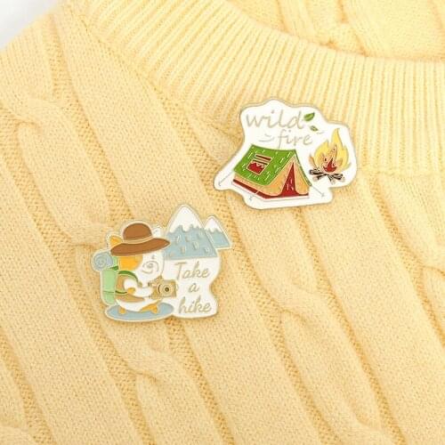 Creative hiking explorer enamel pin wild outdoor cam pin campfire badge adventure lapel pin jewelry good friend jewelry gift