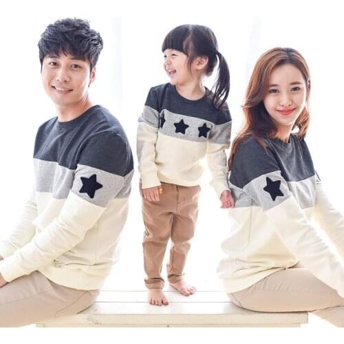 Family Look Mommy and Me Clothes Fashion Mother Father Baby Cotton Family Clothing Embroidery Star Family Matching Outfits