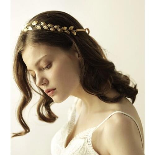 Romantic Sweetheart Bridal Headdress Shiny Alloy Leaves Chain Headband with Ribbon for Wedding Perform Studio O816