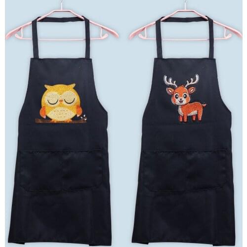 DIY Diamond Painting Apron Diamond Embroidery Cartoon Apron Rhinestone Mosaic Craft Waiter Cafe Kitchen Home Cooking Baking Bib