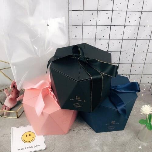 Gift Box Exquisite Lipstick Box Wedding Candy Valentine Festival Gift Box