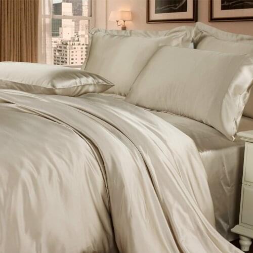 Luxury 100% Mulberry Silk 19mm Four Piece Set Bed Sheet Quilt Cover Solid Color Bedding Four Size Bed Sheet