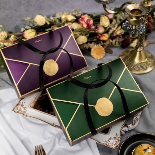 5pcs Egg Yolk Crisp Moon Cake Packaging Tote Box Wedding Birthday Party Gift Box European-style UV Biscuit Pastry Tote Gift Box