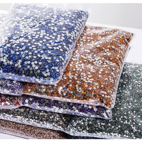 Hot Sale Wholesale Big Bag Resin Rhinestones 2mm-6mm Big Bag Plastic Resin Nail Art Rhinestones For Mobile phone case, clothes