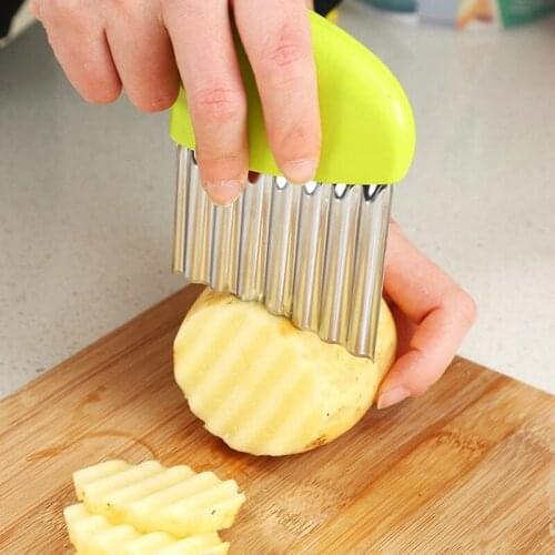 Stainless Steel Potato Chips Slicing Knife Onion Vegetables and Fruits Wrinkle Wave Slicer Knife Potato Chopping Tool