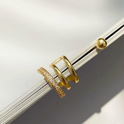 Zeojrlly Fashion New Women Classic Stud Earrings Female Style Retro Metal Cute Simple Jewelry For Female