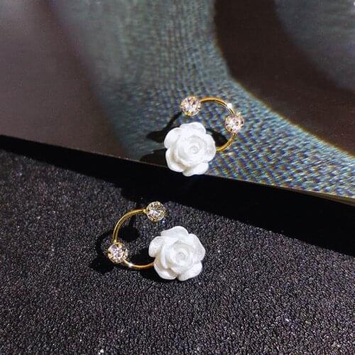 2021 New White Flower Stud Earrings For Women Girls Korean Style Simple All Match Cute pendientes Jewelry bijoux Wholesale