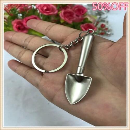 10 Pcs/lot Novelty Mini Shovel Keychains Metal Spade Keyrings Key Chains Keyfob 3D Shovel Metal Tool Souvenir Trinket Tools
