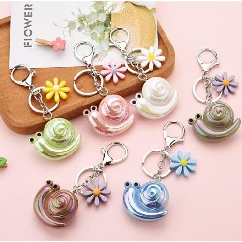 New Acrylic Snail Keychain Cartoon Flower Animal Pendant Keyring Ornaments Women Couple Bags Car Key Ring Accessories