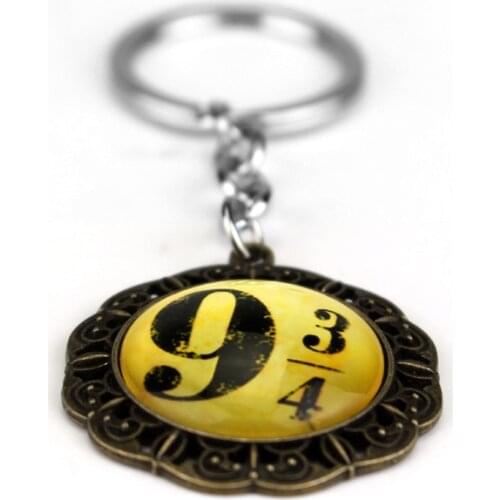 Movies Round Shape-9 3-4 Logo Potters Keychain Keyring Vintage Pendant Magic School Jewelry Gift