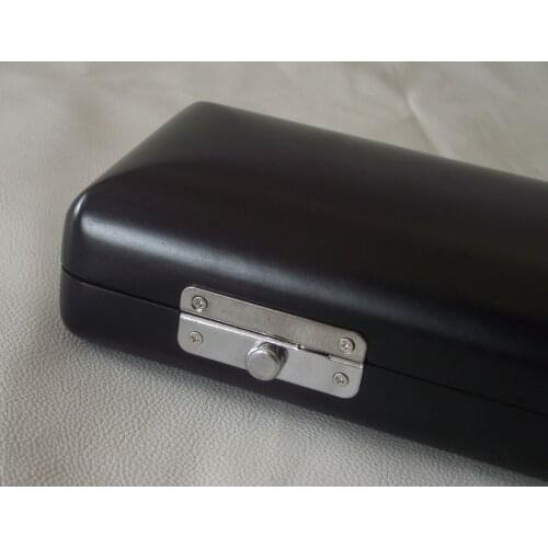 Excellent solid wood 17 holes flute case strong