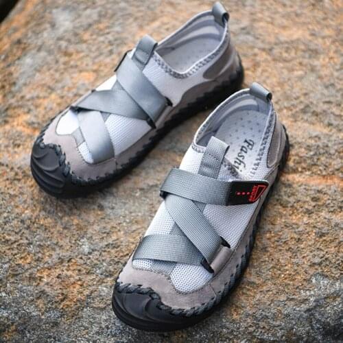 New Brand Summer Outdoor Mountaineer Climbing Sneakers Hiking Shoes Suede Men Breathable Tactical Boots Comfortable Walking Shoe