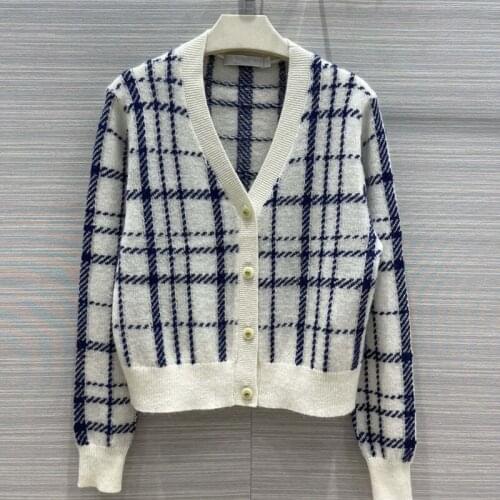 2021 spring and summer star with the same new line of plaid mohair and cashmere blended yarn texture fashion sweater