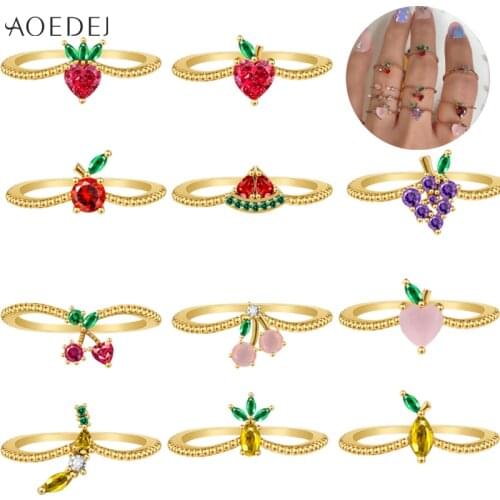 AoedeJ Rings With Crystals