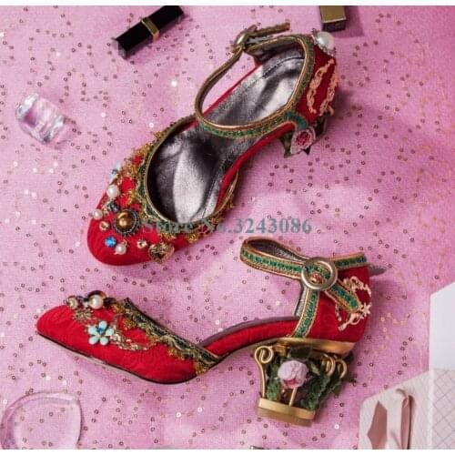 Red White Black Velvet Crystal Flower Retro Pumps Flower Birdcage Hollow Out Heel Ladies Shoes Elegant Banquet Wedding Shoes