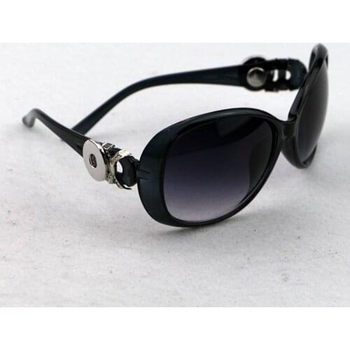 1pcs 5colors Orologio Uomo Sunglasses Retro Oval Snap Button Sunglasses Women fashion sunglasses Oculos de sol feminino