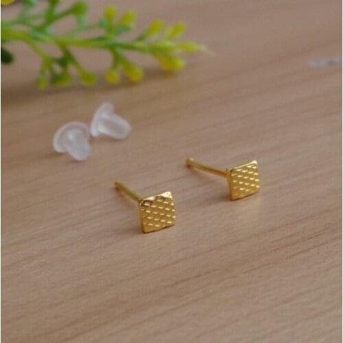Pure 24k Yellow Gold Earrings Women Girl Luck Square Stud Earrings 0.66g