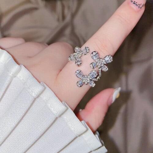 2020 New Luxury Three Small Butterflies 925 Sterling Silver Zircon Engagement Wedding Eternity Ring Fresh Sweet Rings for Women