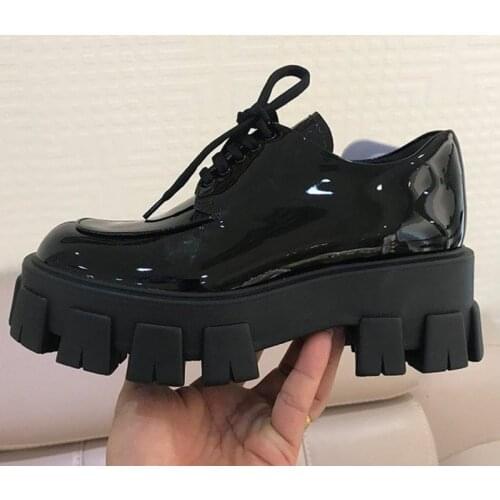 Chunky Sneakers Platform Women Fashion Female Black Leather 2021 Winter INS Ulzzang Luxury Designers Lace Up Casual Shoes Woman