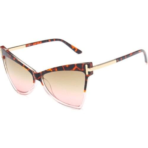 Fashion Lady Cat Eye Sunglasses Women Green Eyewear Retro Oversized Frame Sun Glasses Female Gradient Lens Eyeglasses