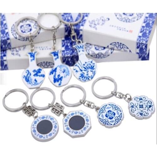 Wholesale10pcs Stunning Chinese Handmae Blue And White Porcelain Key Chains
