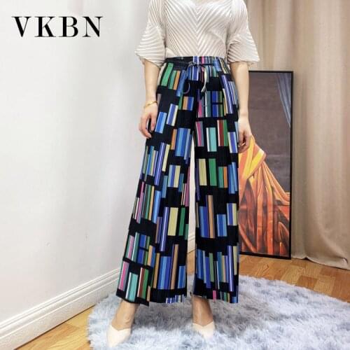 VKBN Elastic High Waist Pants Women Plus Size Wide Leg Geometric Print Lace-up Cropped Trousers Women Pleated Fashion