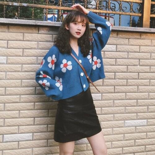 Preppy Style Flower Knitted Cardigans Sweater Vintage Women V Neck Loose elegaht Thicked Pull Femme Print Short Casual Outwears
