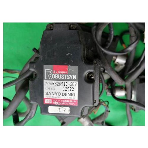 RB2691C-207 stepper motor , used in good condition . 80% appearance new , good working , free shipping